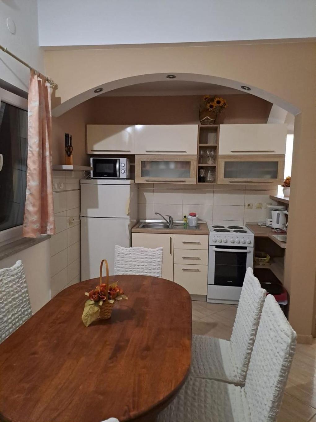 Apartments Mig - With Beautiful Garden Supetarska Draga Esterno foto