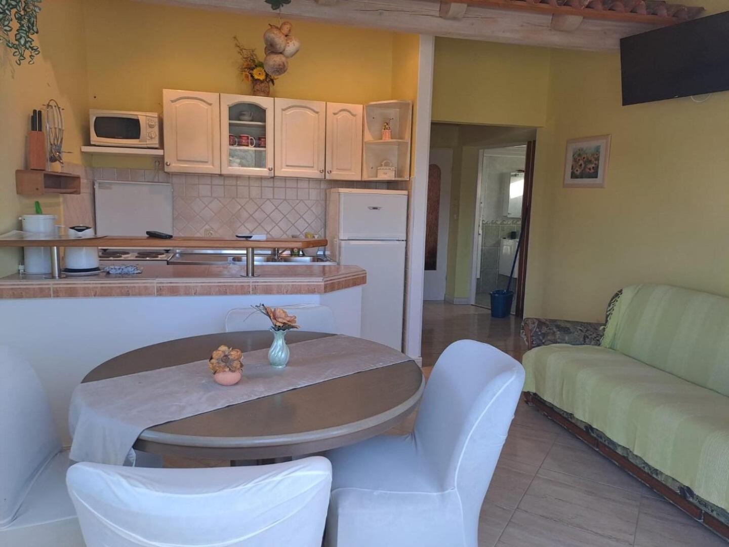 Apartments Mig - With Beautiful Garden Supetarska Draga Esterno foto